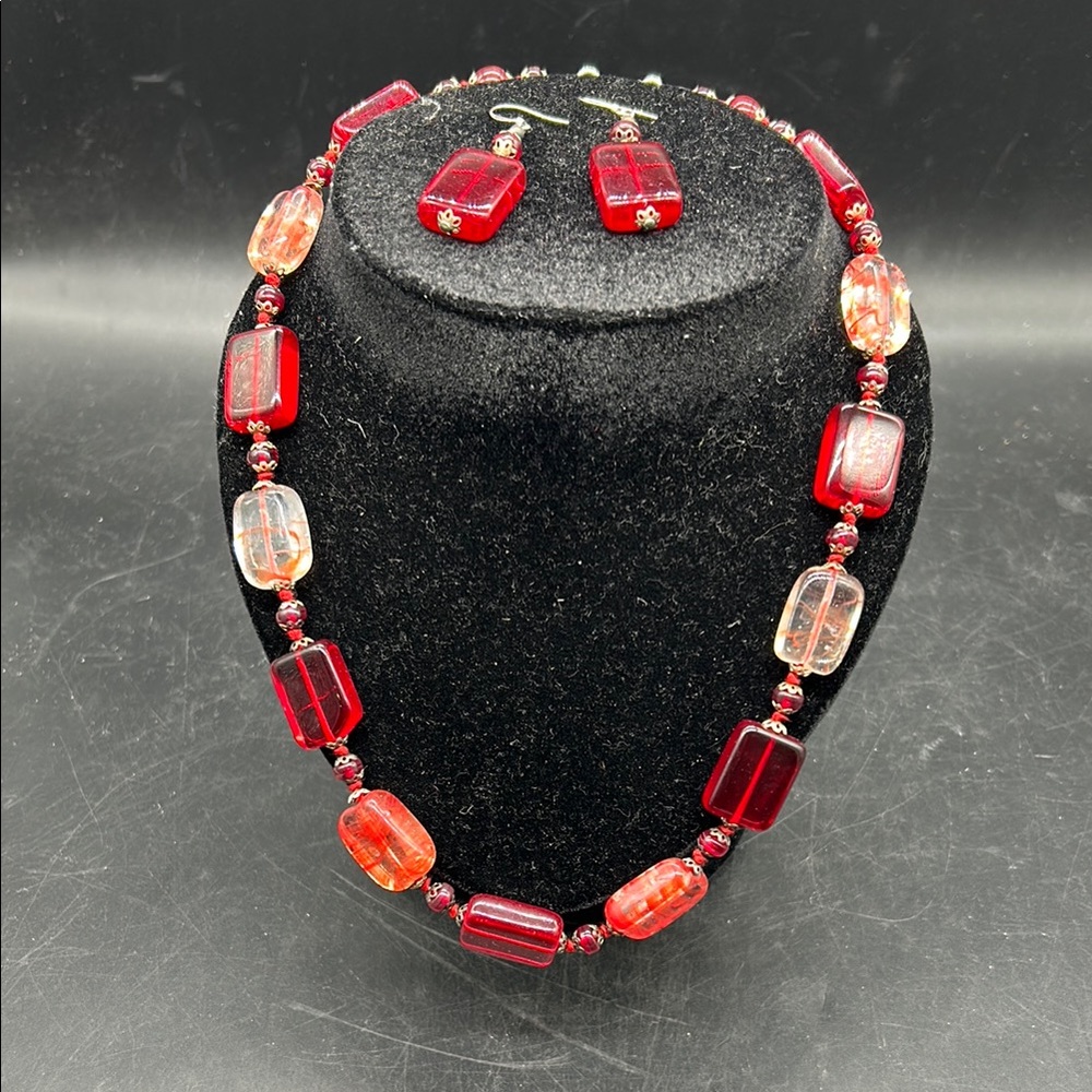 Elegant Red Murano Glass Beaded Necklace and Earring Set